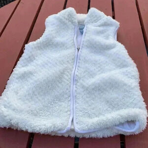 Five for 25 Gap winter zip up vest  with fuzzy exterior and soft cotton interior